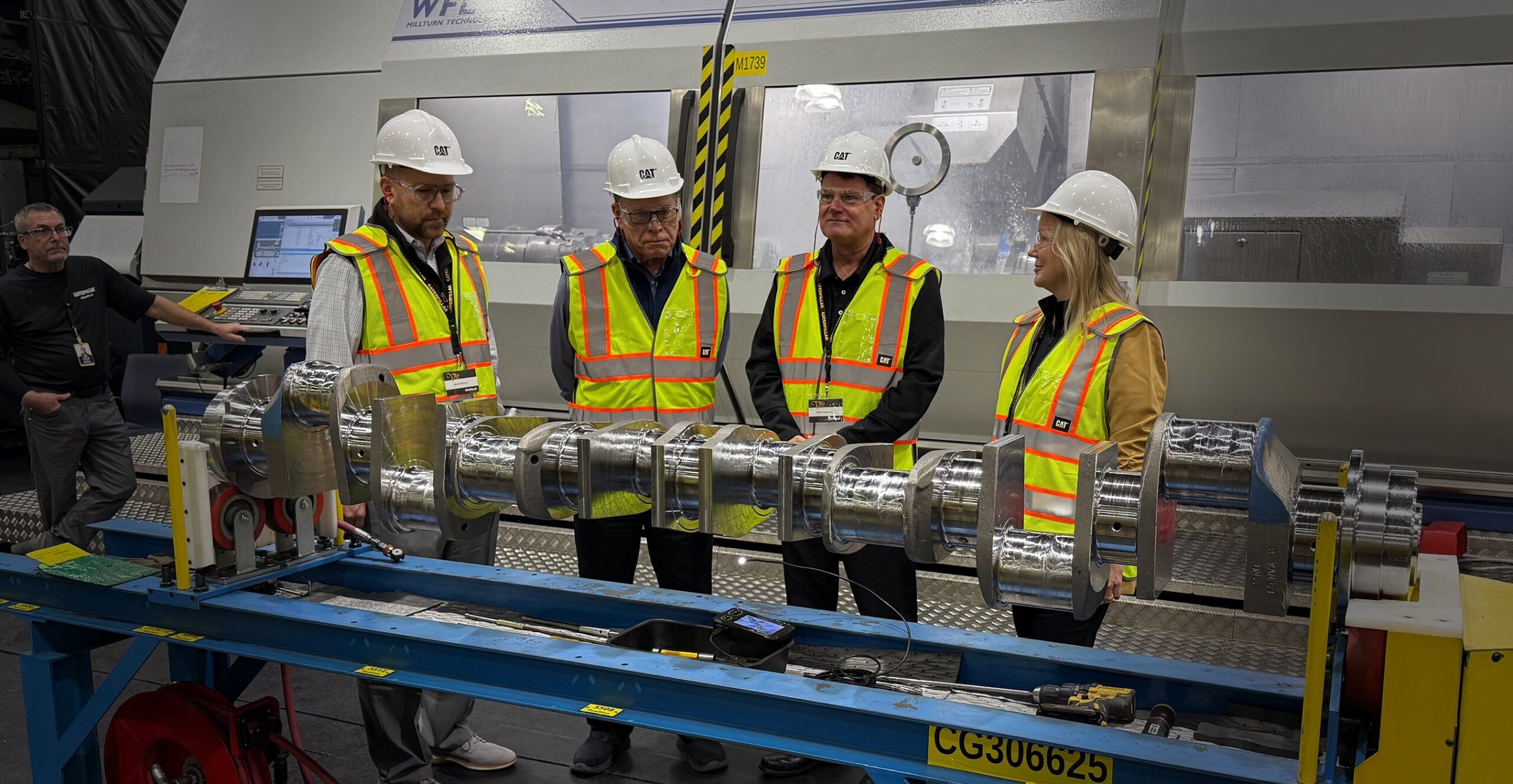 caterpillar-invests-in-us.-manufacturing-and-future-workforce-skills-training