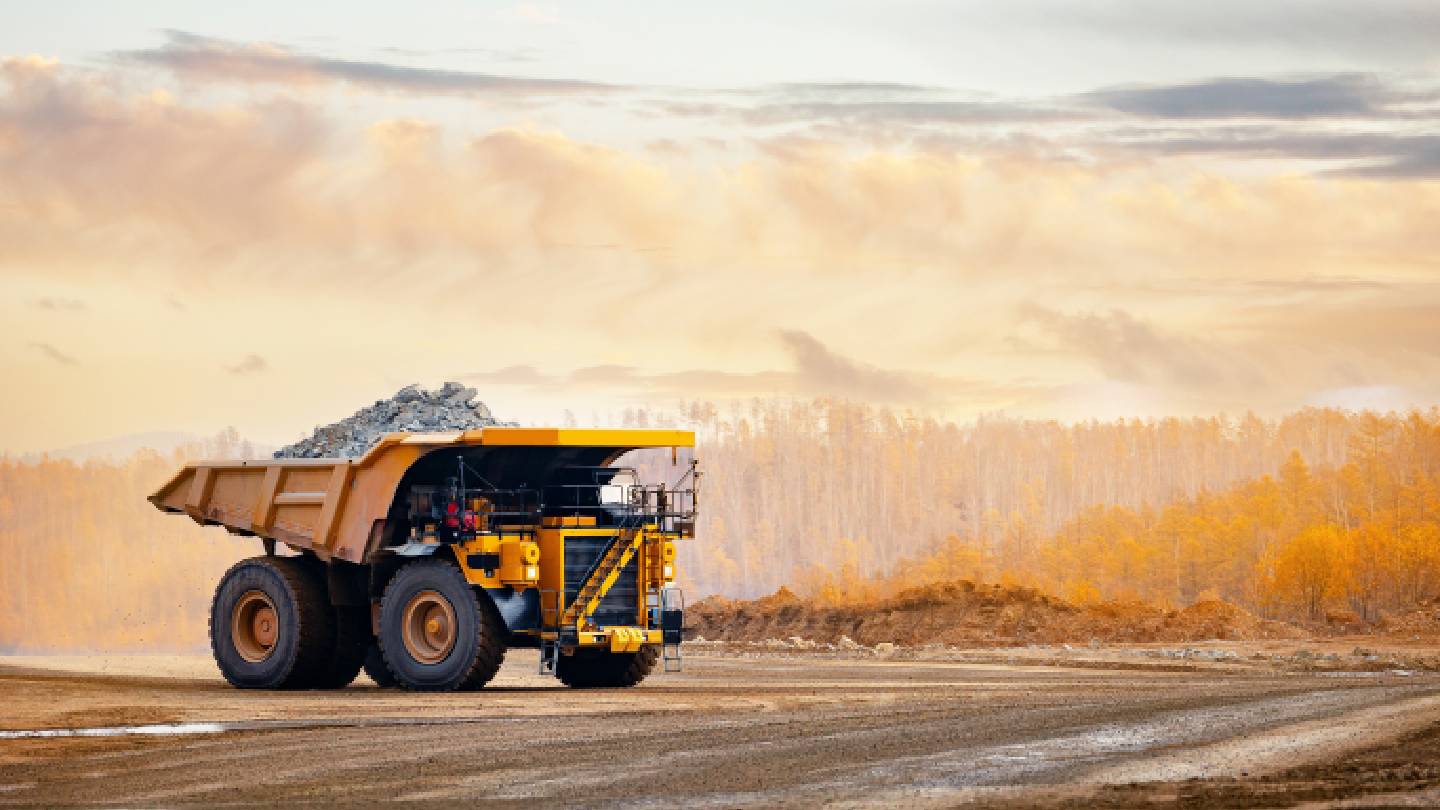 barrick’s-mali-gold-mine-resumes-operations-under-state-control 