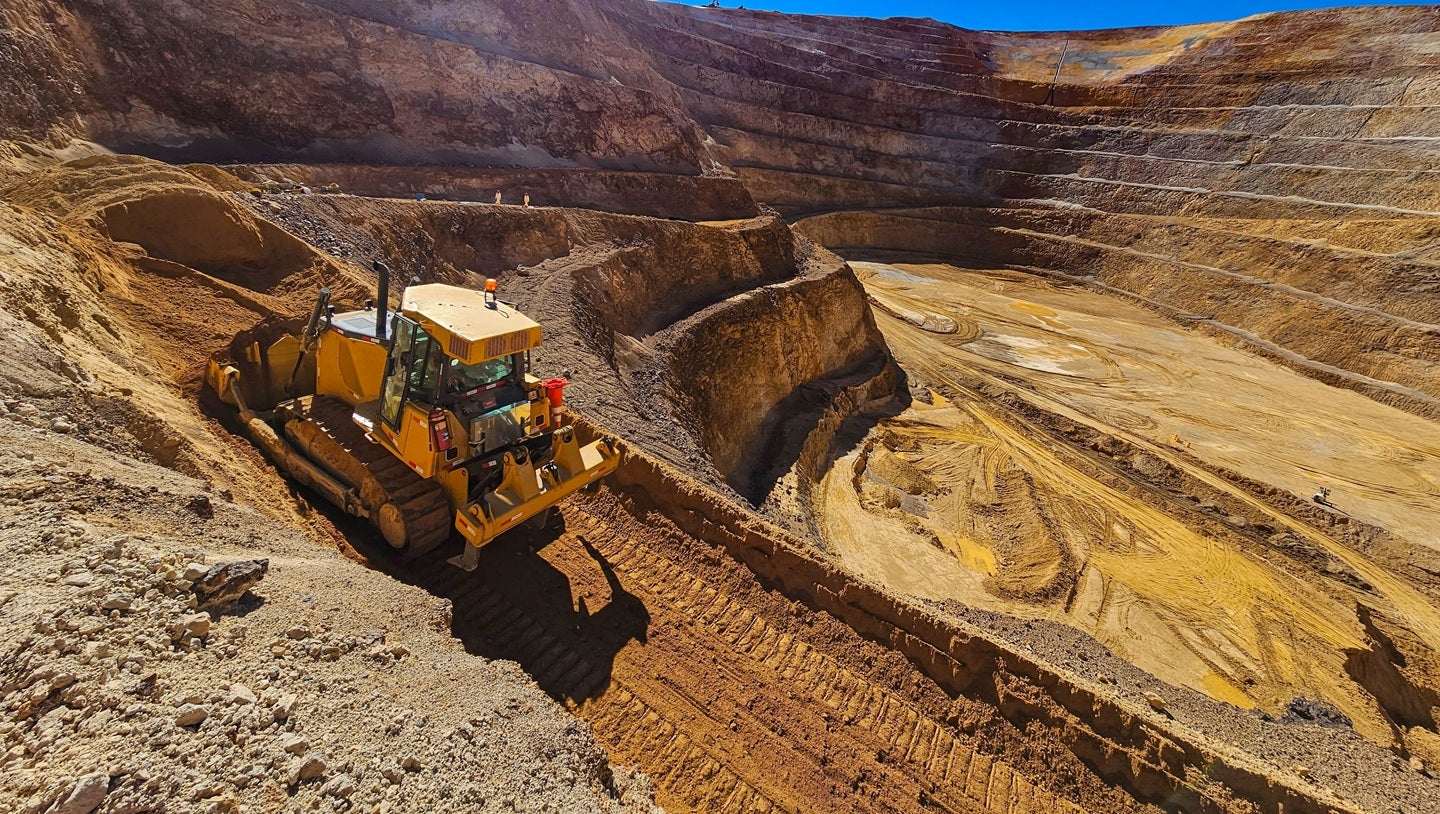 corazon-mining-signs-agreement-with-rbh-mining-for-feather-cap-gold-project