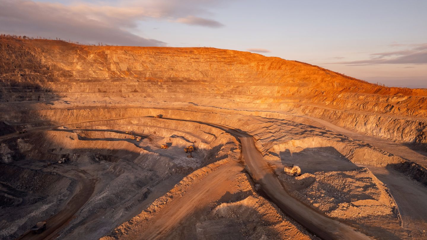 bhp-considers-reopening-defunct-arizona-copper-mines