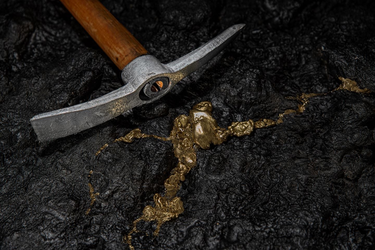 barrick-completes-tongon-gold-mine-divestiture-in-cote-d’ivoire