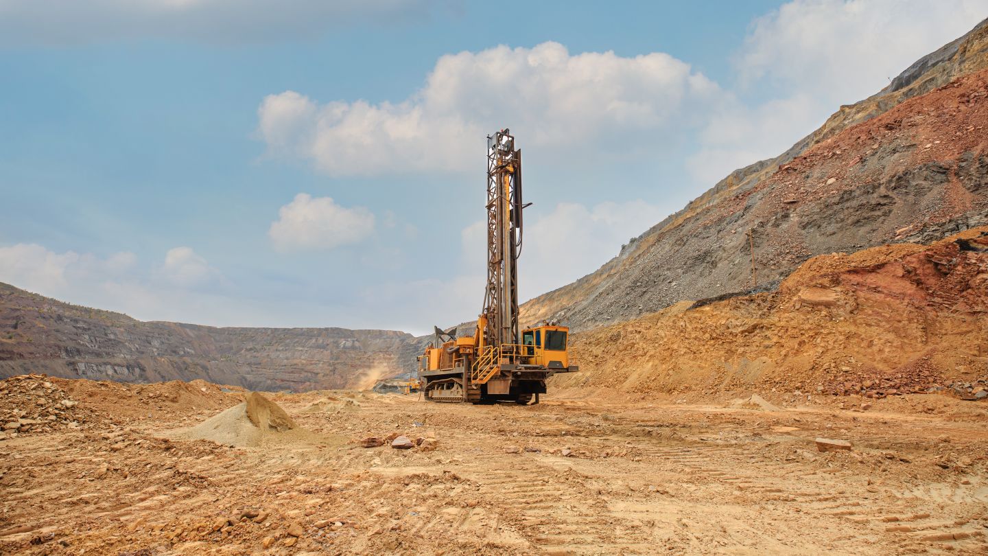 fury-gold-mines-reports-initial-inferred-mre-for-sakami-gold-project