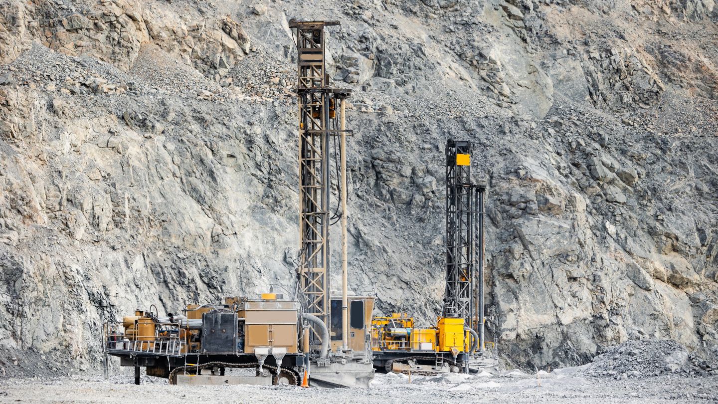 midas-minerals-completes-otavi-copper-project-acquisition-in-namibia