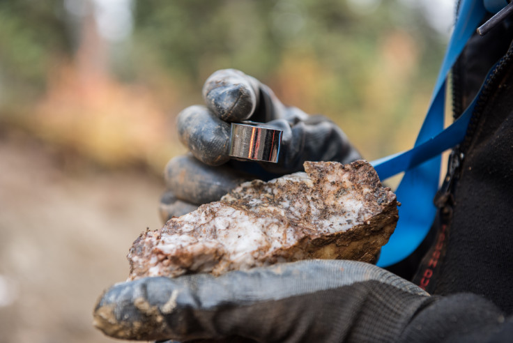 a-multi-decade-setup-meets-one-of-the-world's-largest-gold-projects