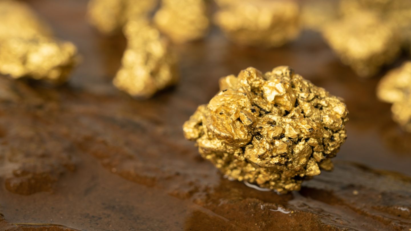 everest-metals-begins-mining-operations-at-mt-dimer-project,-wa