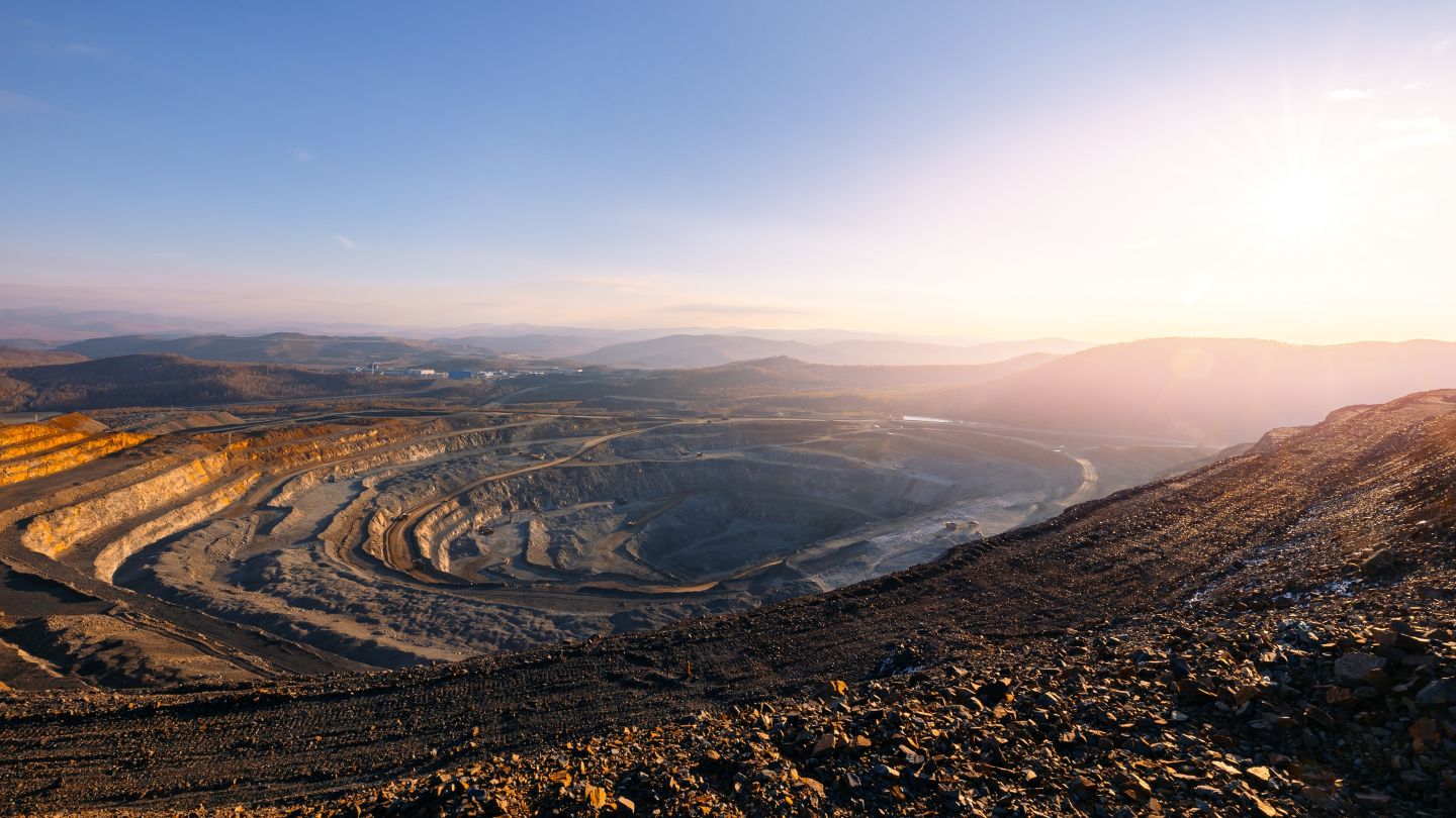 kali-metals-to-buy-30%-interest-in-dom’s-hill,-pear-creek-from-sqm