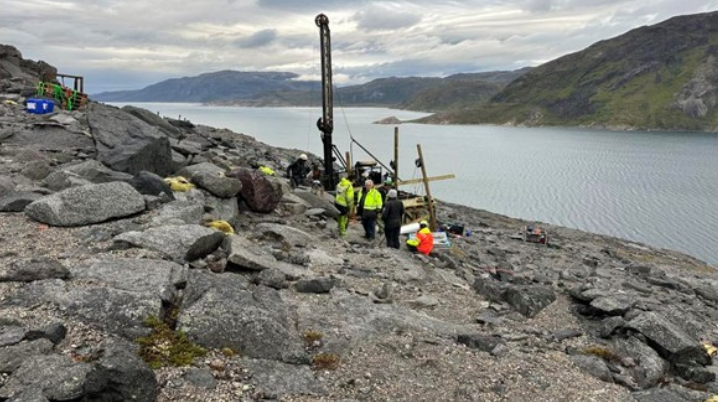 critical-metals-extends-mineralization,-confirms-high-grade-hrees-at-tanbreez-project