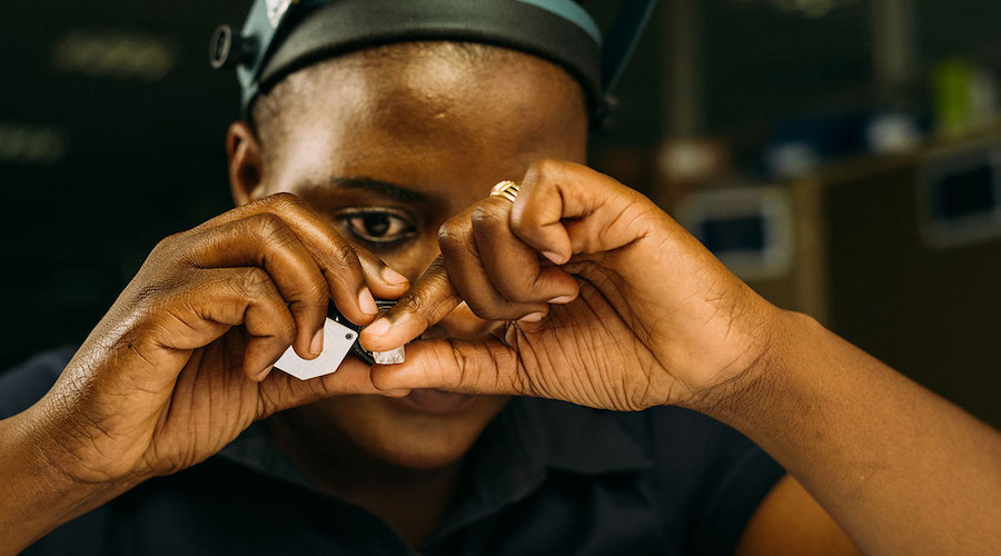 diamond-slump-pushes-botswana-to-broaden-mining-base