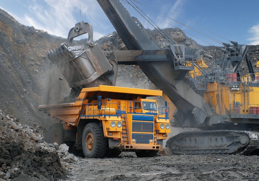 myth-busting:-why-regular-oil-changes-shouldn’t-mean-using-low-quality-oil