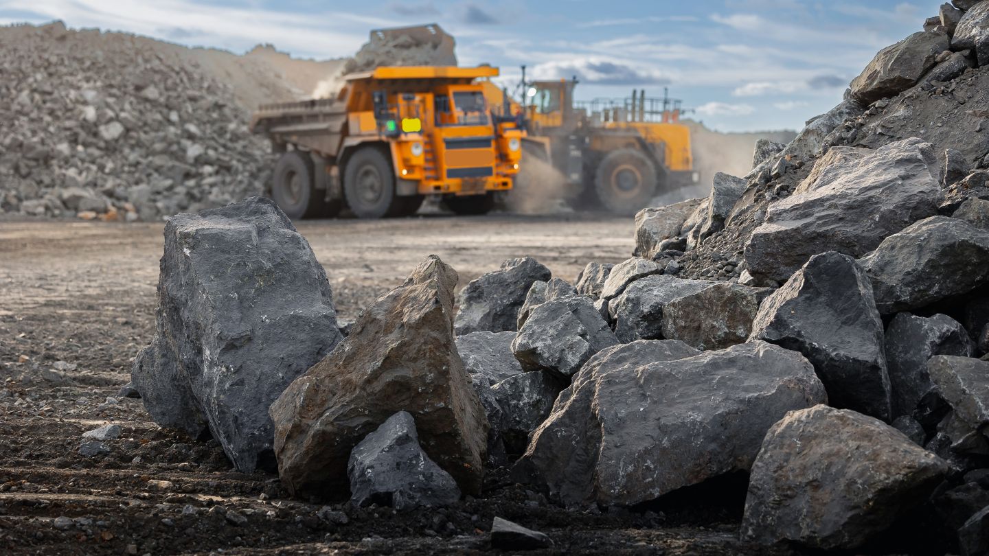 auriginal-mining-secures-permits-to-drill-roger-project-in-canada