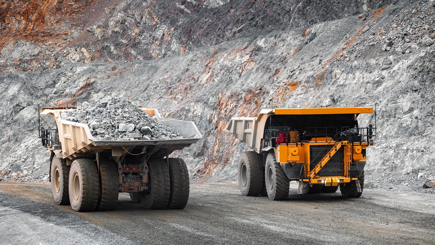 challenger-gold-begins-ore-transport-to-casposo-plant-in-argentina