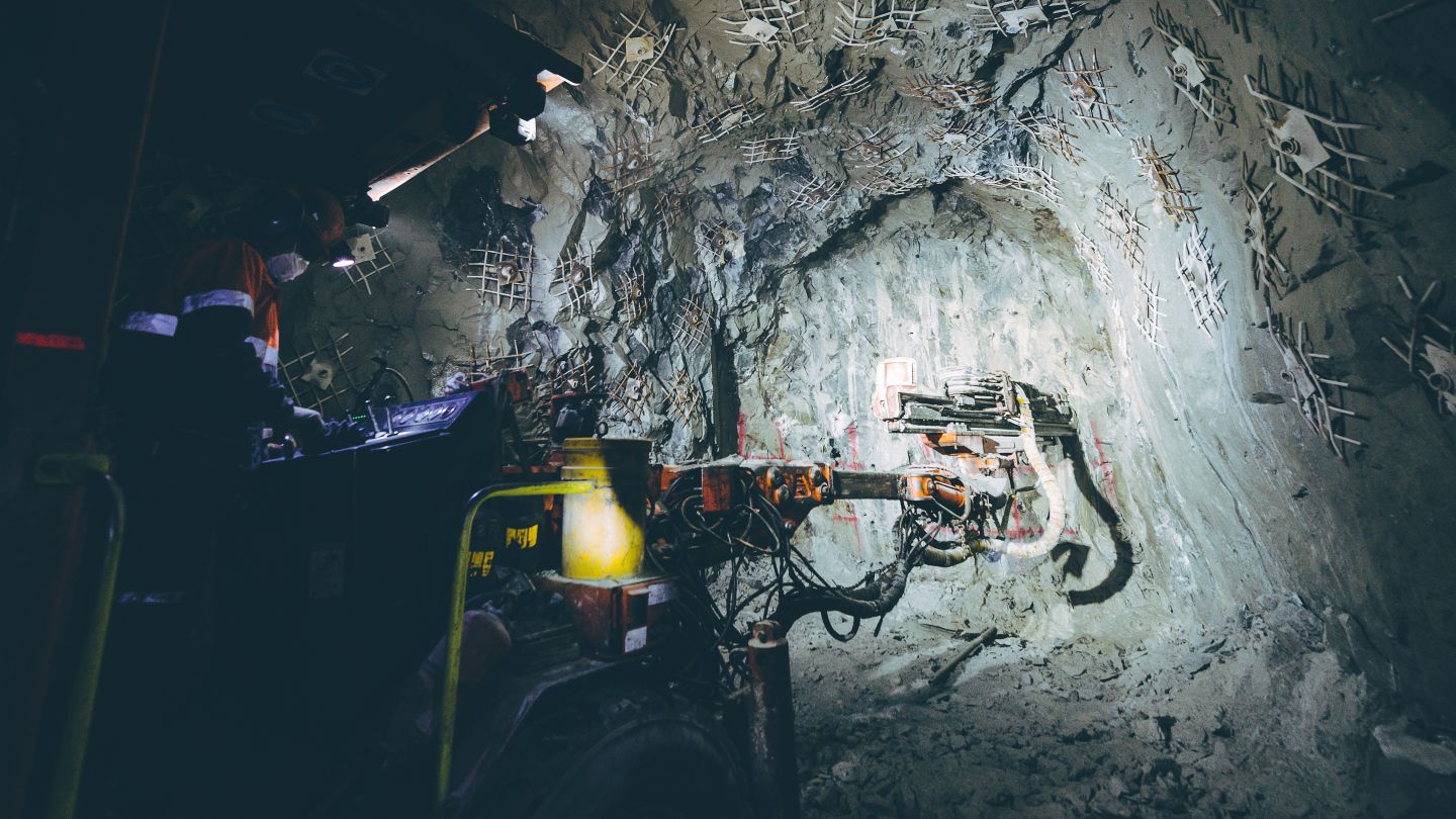 pan-american-finds-four-new-veins-at-la-colorada-mine-in-mexico