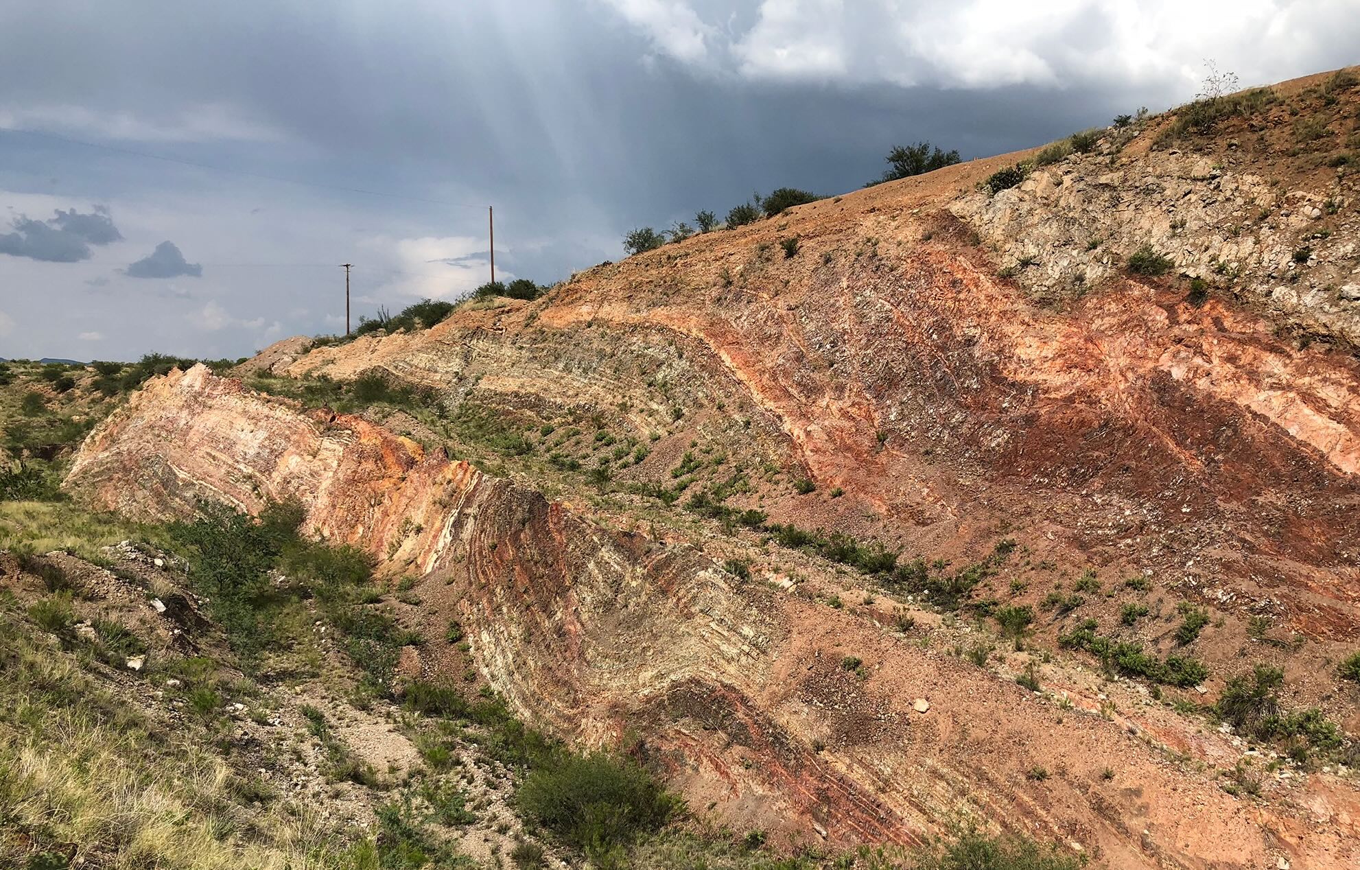 junior-miner-discovers-9.86-g/t-gold-at-tombstone-project-in-arizona